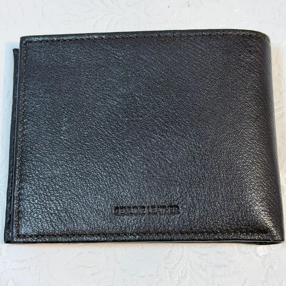 Perry Ellis Portfolio Bifold Leather Wallet